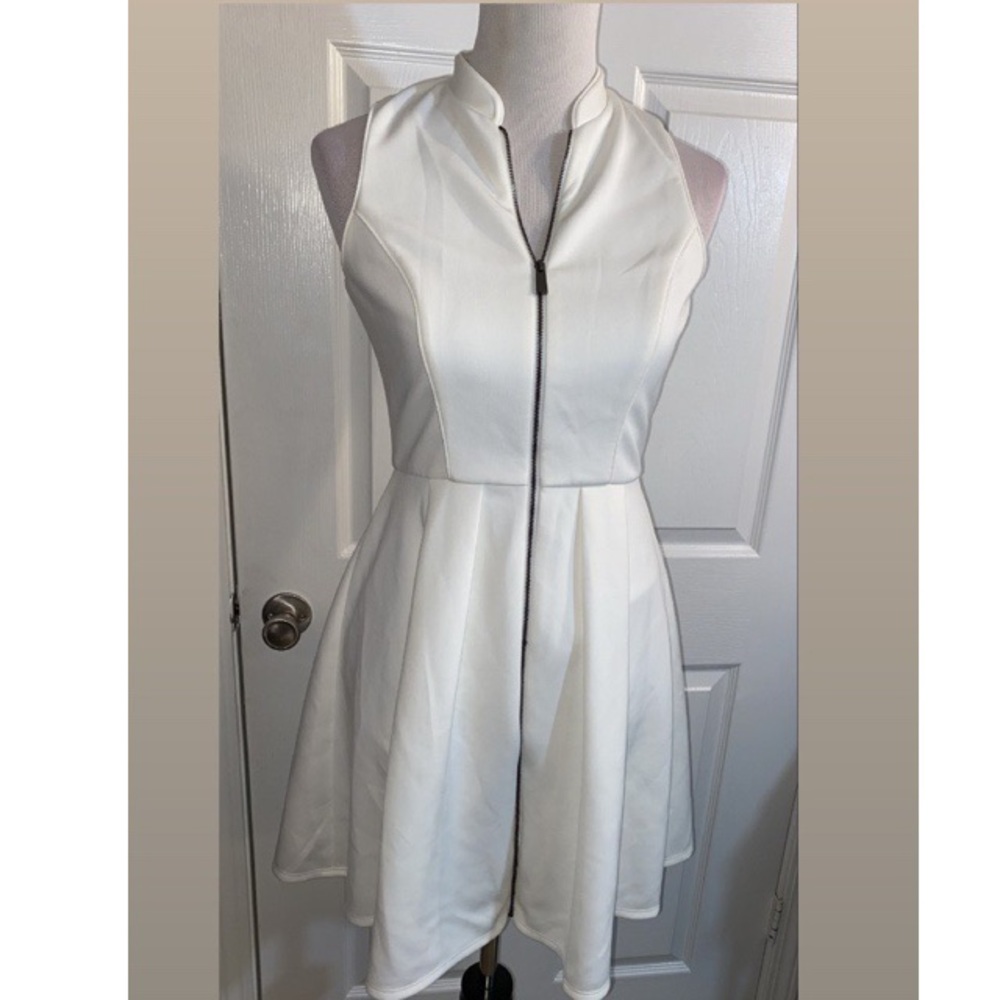 Vince Camuto Dress